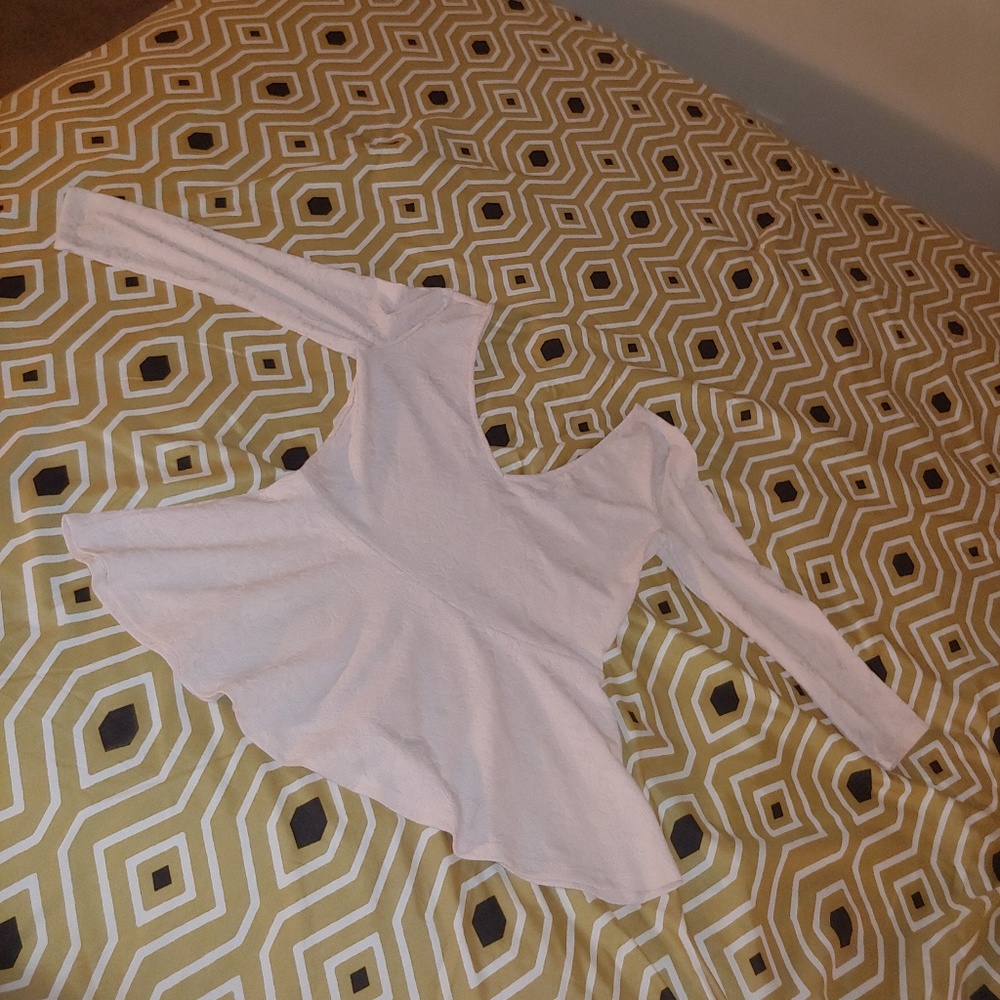 Forever 21 v neck shirt